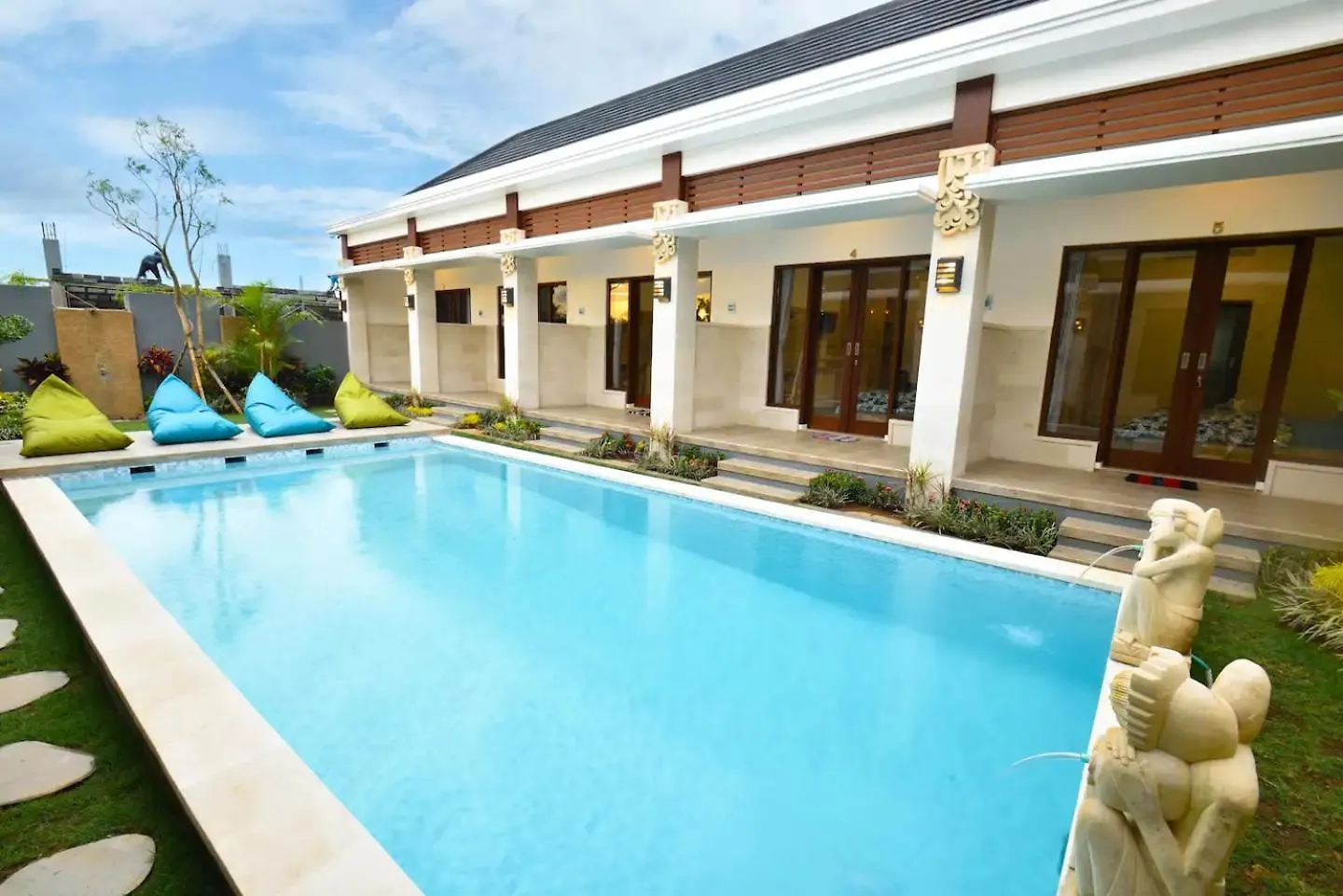 Canggu Tropical House / France Room Indonesia
